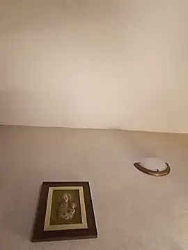 Porco81cazzo online show from 14, 6, 2026