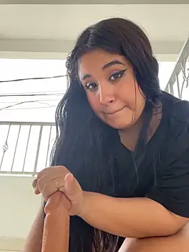 melyescobar online show from 13, 2, 2025