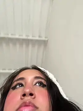 melyescobar online show from 20, 3, 2025