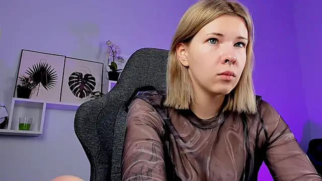 AliceSunday online show from 21, 12, 2024