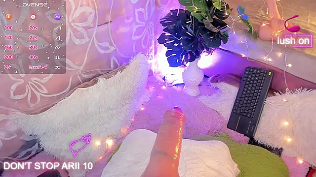 Arii vega  online show from 8, 10, 2025