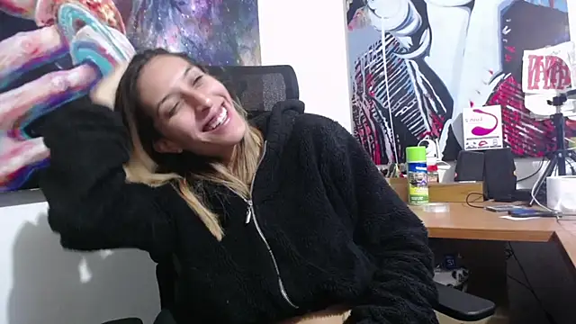 Snapshot of FULL_TENTATION_ chatting on 19, 10, 2025 FULL TENTATION  online show from 19, 10, 2025