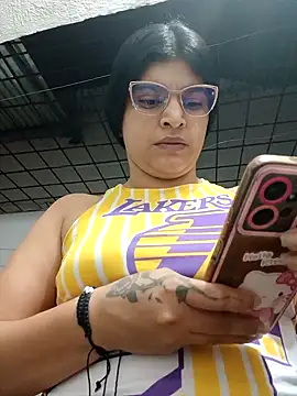 naughty-girl01 online show from 31, 1, 2025