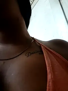 naughty-girl01 online show from 11, 3, 2025