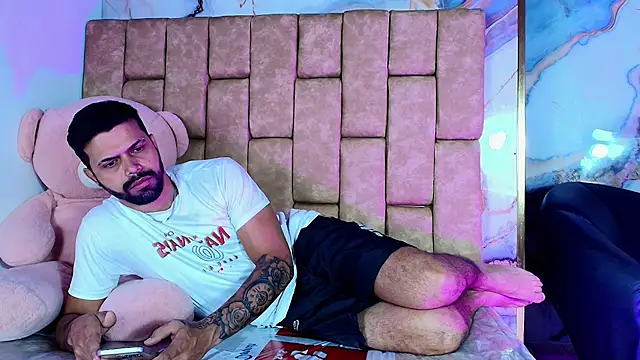 Snapshot of max_ashley_mds chatting on 24, 2, 2026 max ashley mds online show from 24, 2, 2026