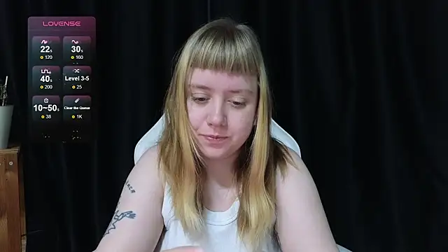 June shy0 online show from 17, 12, 2025