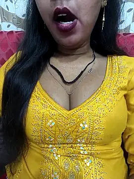 Snapshot of Sharmila-Singh chatting on 1, 4, 2026 Sharmila-Singh online show from 1, 4, 2026