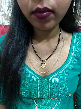 Snapshot of Sharmila-Singh chatting on 15, 4, 2026 Sharmila-Singh online show from 15, 4, 2026