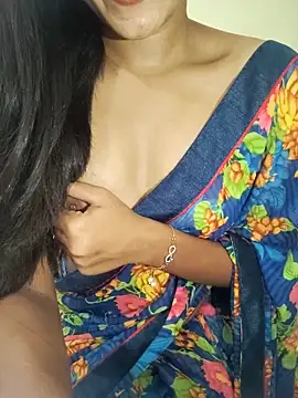 Snapshot of Meenakshi_ chatting on 29, 10, 2025 Meenakshi online show from 29, 10, 2025