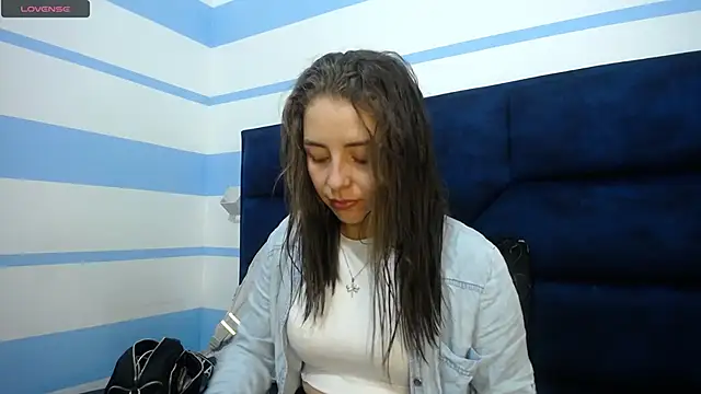  isaabellaa online show from 8, 2, 2025