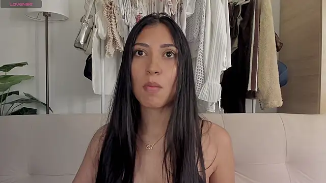 Sweetnaughtygirl  online show from 22, 4, 2026