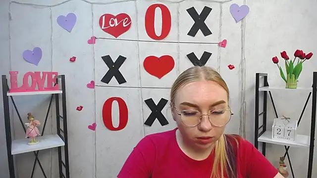 BeatriceFly online show from 27, 1, 2025