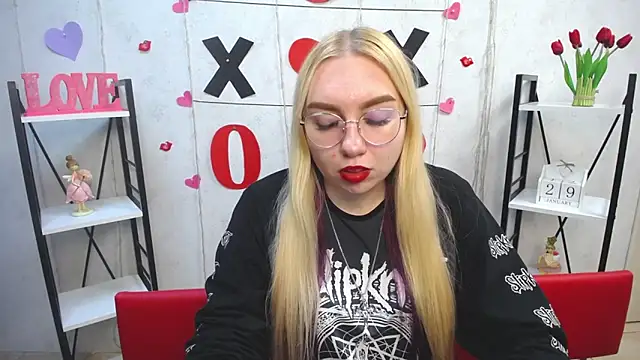 BeatriceFly online show from 29, 1, 2025