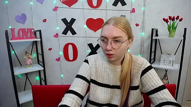 BeatriceFly online show from 23, 2, 2025