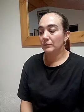 skayhot  online show from 22, 4, 2026