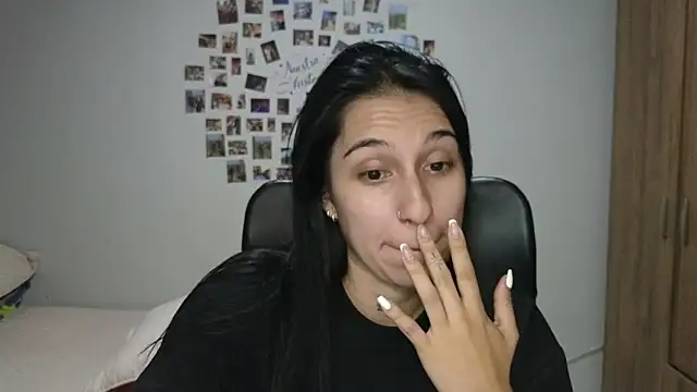 Snapshot of tammyandrade_ chatting on 17, 7, 2026 tammyandrade online show from 17, 7, 2026