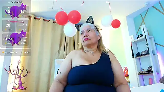 girl amada online show from 26, 9, 2025