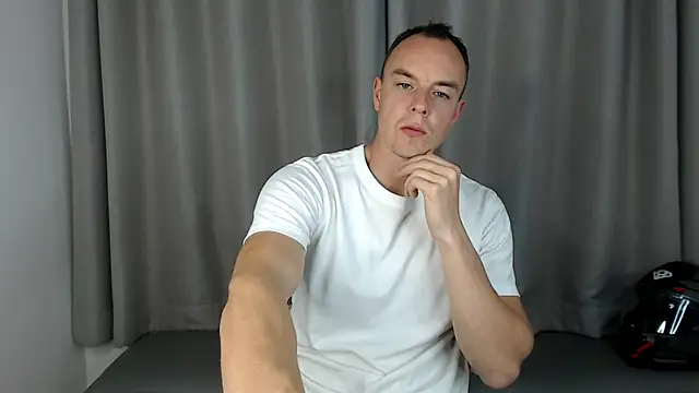 Snapshot of heilgarbest chatting on 5, 12, 2025 heilgarbest online show from 5, 12, 2025