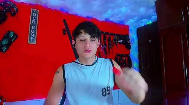 LilOwen  online show from 13, 3, 2025