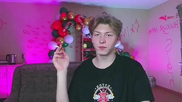 TheMikeSever online show from 26, 12, 2024