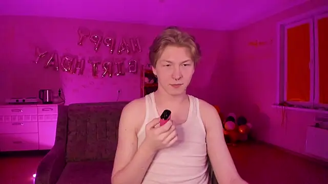 TheMikeSever online show from 19, 2, 2025