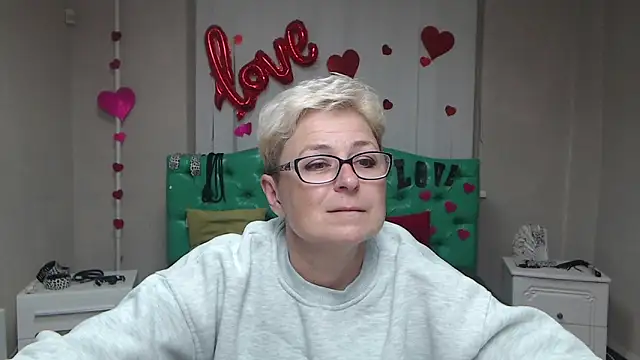 EmiliaGree online show from 29, 9, 2025