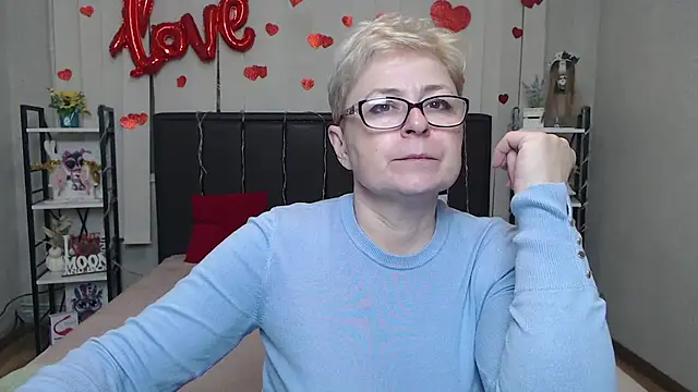 EmiliaGree online show from 3, 2, 2026