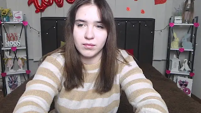 LauraHlot online show from 17, 2, 2025