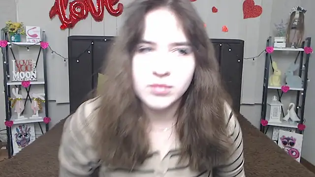 LauraHlot online show from 19, 2, 2025