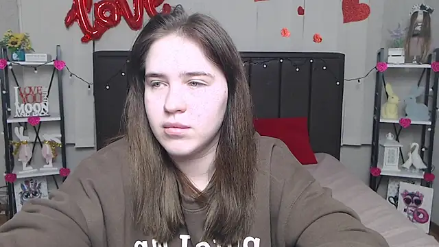 LauraHlot online show from 11, 3, 2025