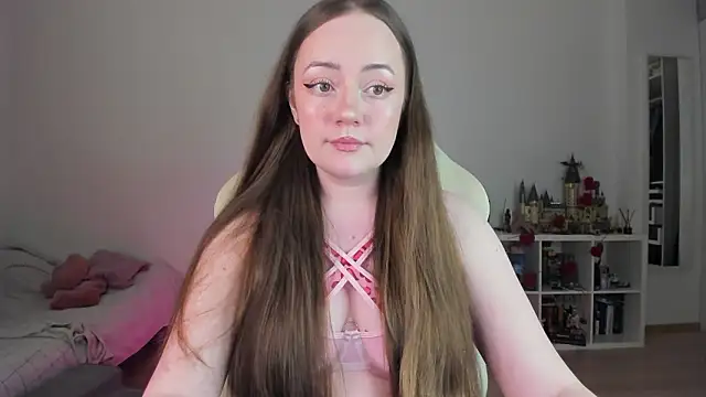 Snapshot of WalkingGirl chatting on 14, 2, 2026 WalkingGirl online show from 14, 2, 2026