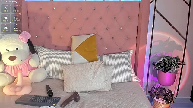 foxxxmegan online show from 13, 2, 2025