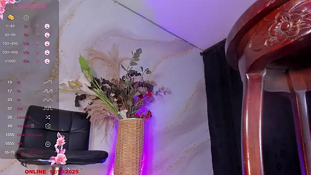 Karla-Ebony online show from 12, 10, 2025