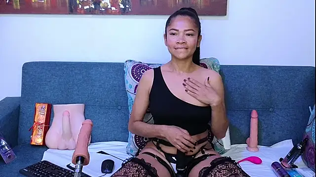 anellejones online show from 21, 2, 2025