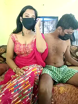 Snapshot of Nitya-Mahesh chatting on 4, 1, 2025 Nitya-Mahesh online show from 4, 1, 2025