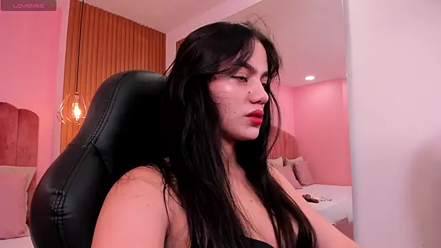 ariel jonees online show from 1, 3, 2025