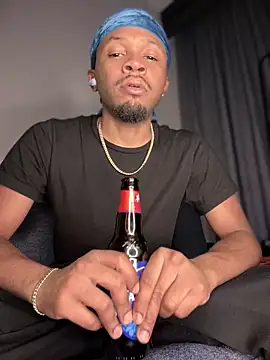 Snapshot of MobyDxck chatting on 9, 2, 2025 MobyDxck online show from 9, 2, 2025