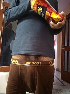 Shubuu  x online show from 23, 3, 2026