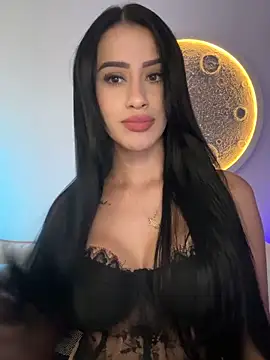 SarahhSmitth1 online show from 13, 1, 2026