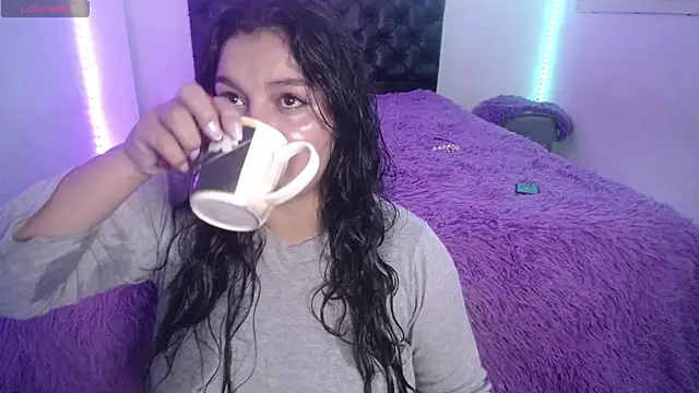 Snapshot of Laurenkenner_ chatting on 23, 4, 2026 Laurenkenner online show from 23, 4, 2026