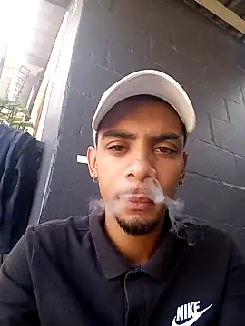 29YOURZ 28  online show from 8, 1, 2025