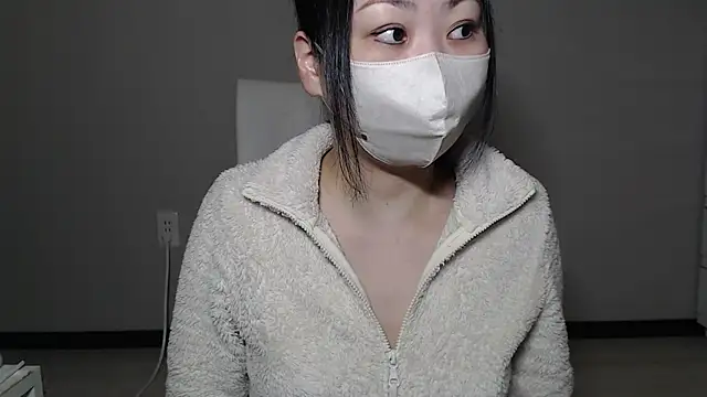 Hika-Channel online show from 1, 1, 2025