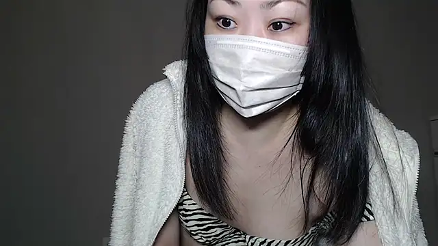 Hika-Channel online show from 3, 2, 2025