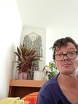 Snapshot of Bigpenis6y chatting on 16, 3, 2025 Bigpenis6y online show from 16, 3, 2025