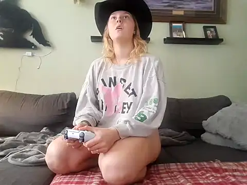 Snapshot of Ryan_and_Aurora chatting on 15, 1, 2025 Ryan and Aurora online show from 15, 1, 2025