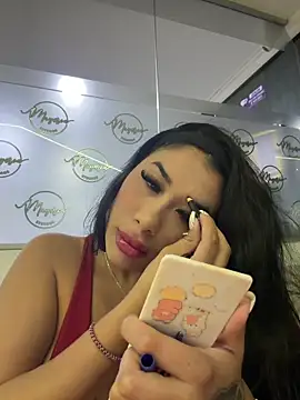 kiim taaylor online show from 26, 2, 2026