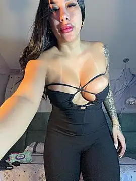 kiim taaylor online show from 28, 2, 2026