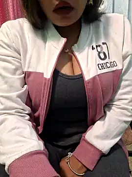 Snapshot of N-Natasha chatting on 9, 1, 2025 N-Natasha online show from 9, 1, 2025