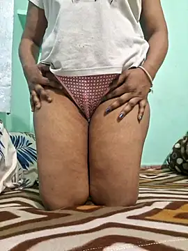 Snapshot of N-Natasha chatting on 12, 1, 2025 N-Natasha online show from 12, 1, 2025