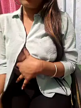 Snapshot of N-Natasha chatting on 28, 1, 2025 N-Natasha online show from 28, 1, 2025